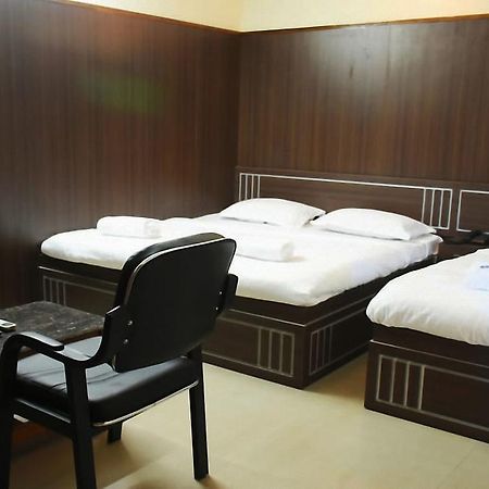 Hotel Govind Heights Tirupati Extérieur photo